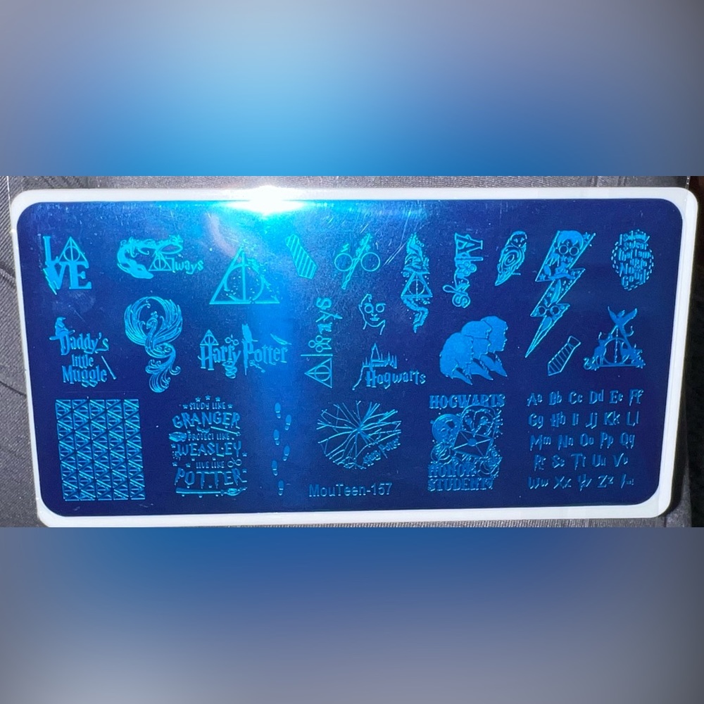 $5 NAIL STAMPING PLATE. STAINLESS STEEL WITH PLASTIC BASE. NEW. $5 IF BUNDLED - Picture 3 of 15